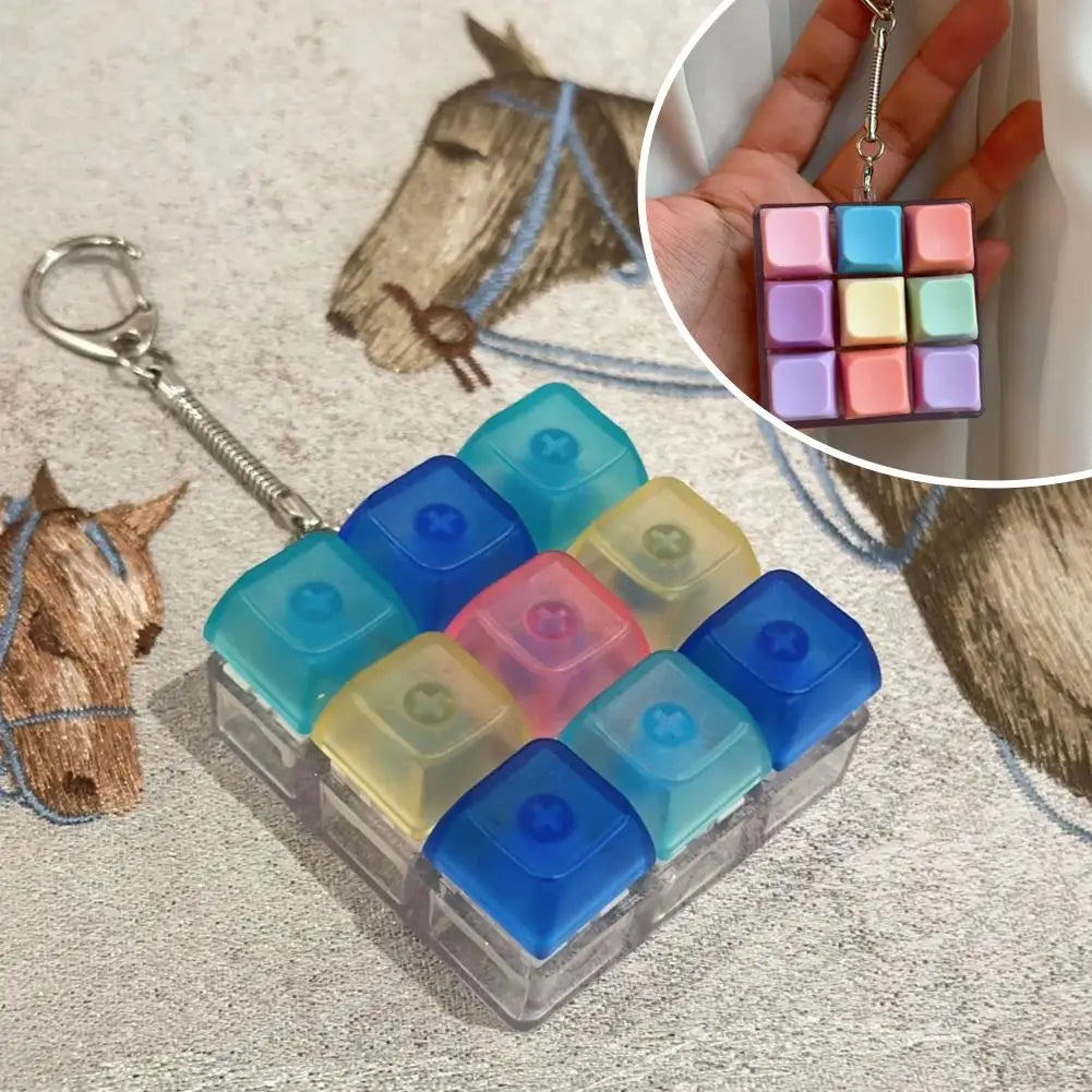 Fidget Keychain DIY Keyboard Keys Button Relief Stress Finger Keyboard Cap Clicker Toy