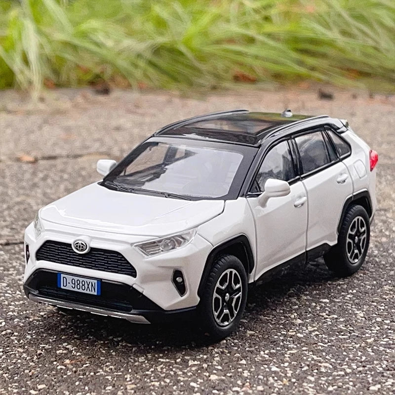 1:32 RAV4 2023 SUV Alloy Diecast Car with Sound & Light