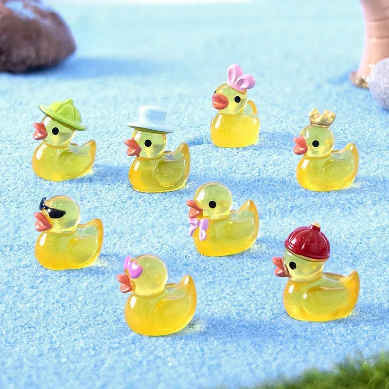 100/50PCS Mini Yellow Luminous Duck Ornament Miniature Figures