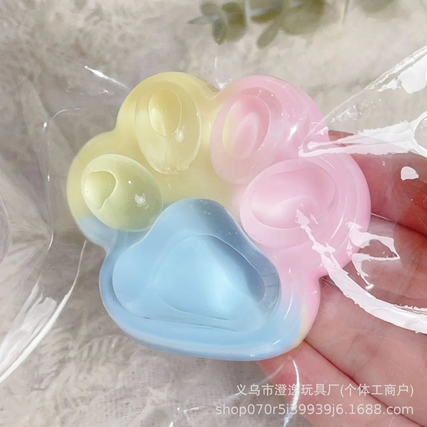 1pc Cute Cat Paw Squeeze Toy Soft Sticky Decompressing Stress Relief Slow Rebound