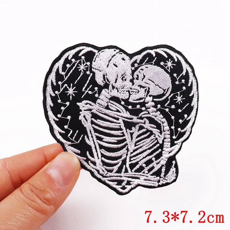 Rose Skull Embroidery Patch Punk Skull Patch Jackets Backpack Hats Sew DIY Iron On Patches For Clothing