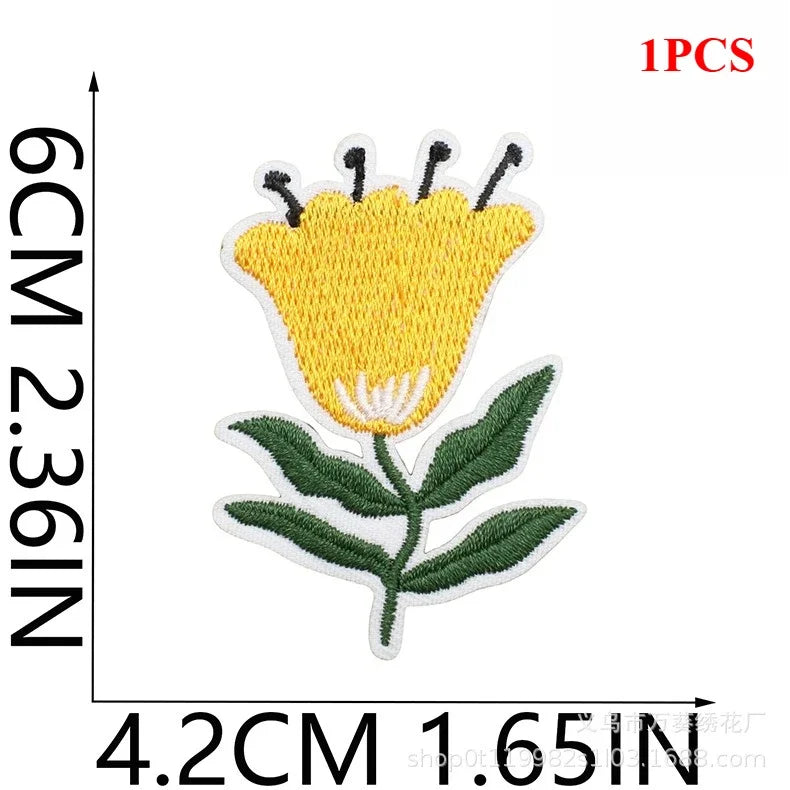 Exquisite Flower Embroidery Patch Sticker Bag Decoration Butterfly Bee Cloth Sticker